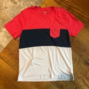 GAP three tone pocket tee